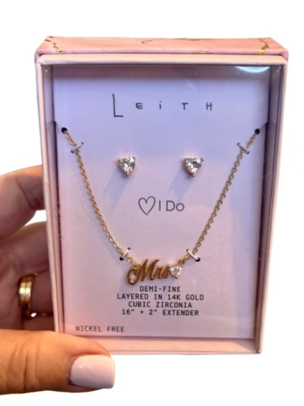 Leith Gold 'Mrs' Script Layered Necklace with Heart CZ Studs 16” 2” Extender